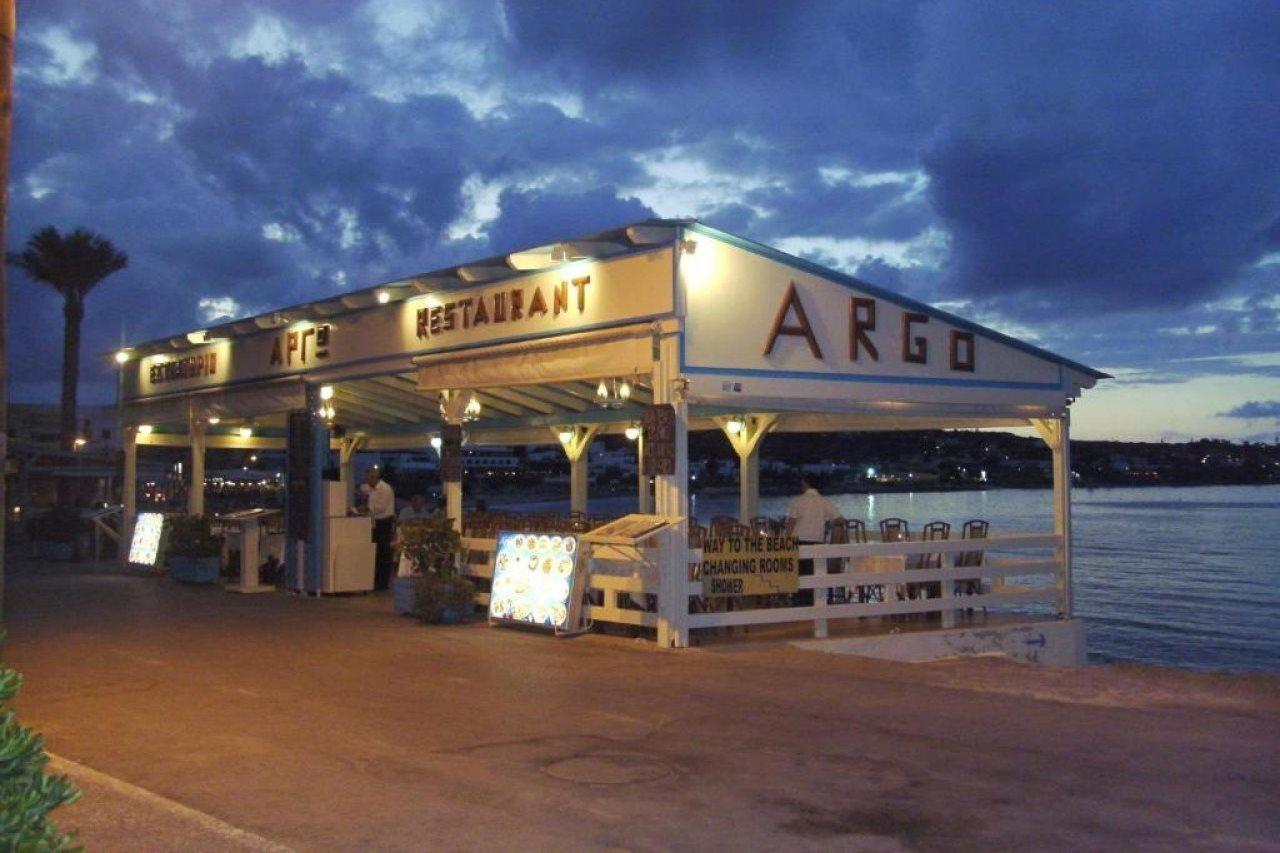 Zorbas Hotel Chersonissos Buitenkant foto