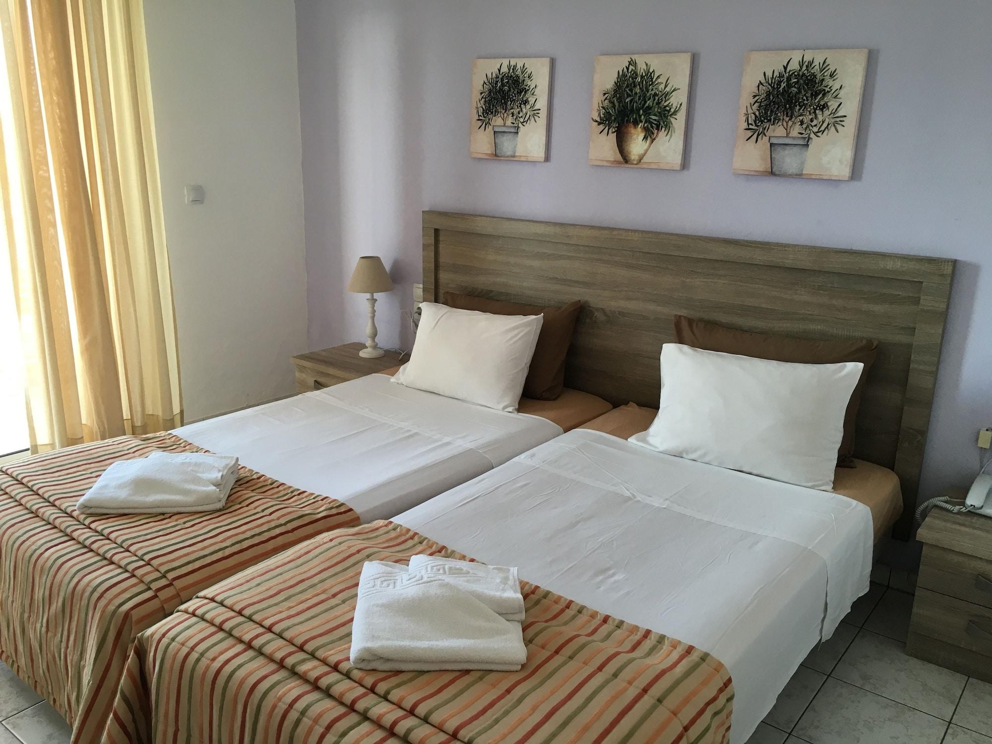 Zorbas Hotel Chersonissos Buitenkant foto