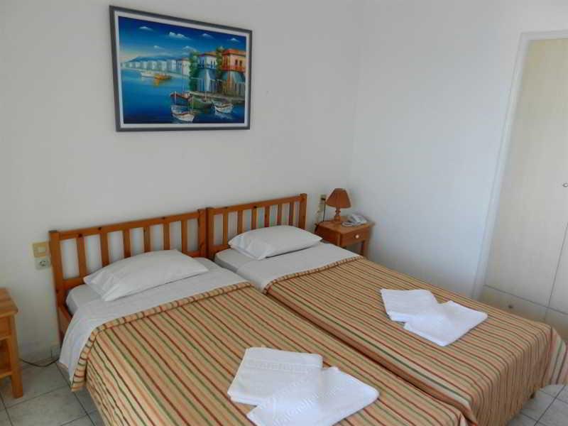 Zorbas Hotel Chersonissos Buitenkant foto