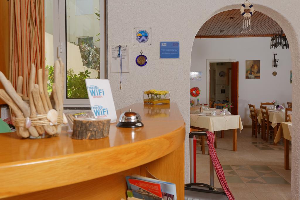 Zorbas Hotel Chersonissos Buitenkant foto